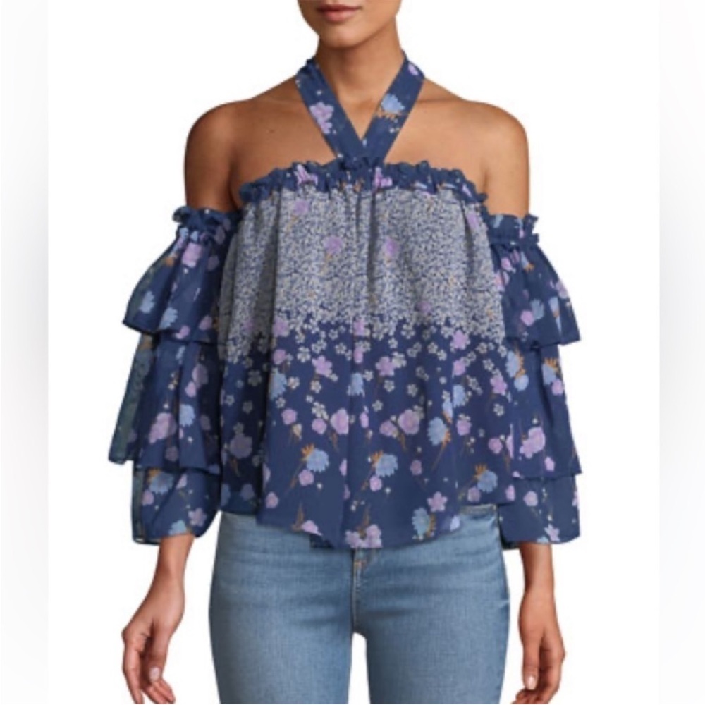 Misa Los Angeles top